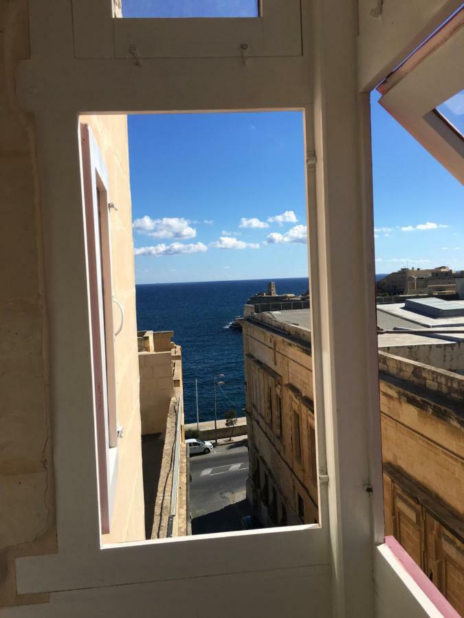 Orangerie Lodge Valletta Exterior foto